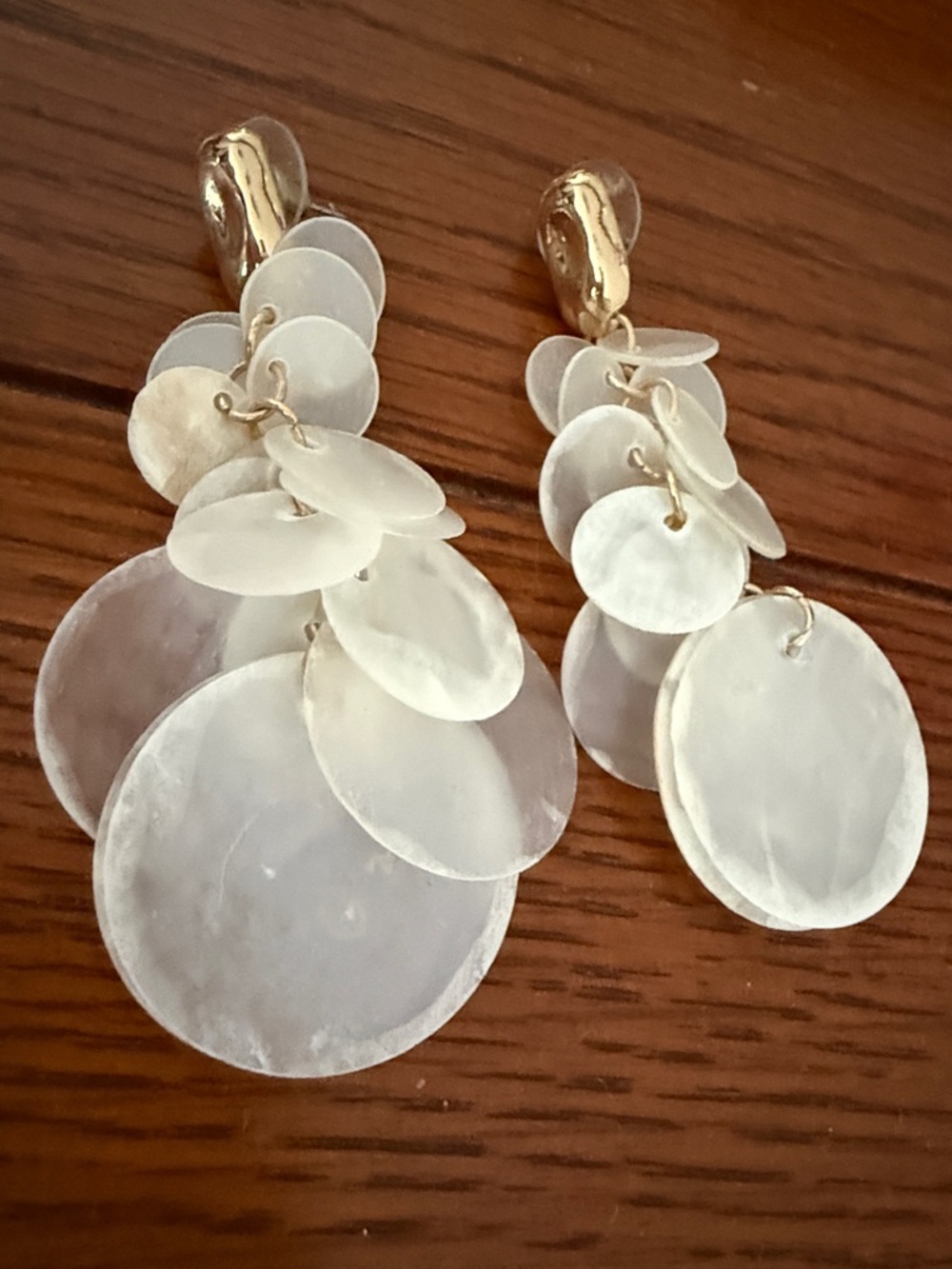 Anthropologie Gold and Ivory Layered Shell Drop Earrings - Picture 5 of 5